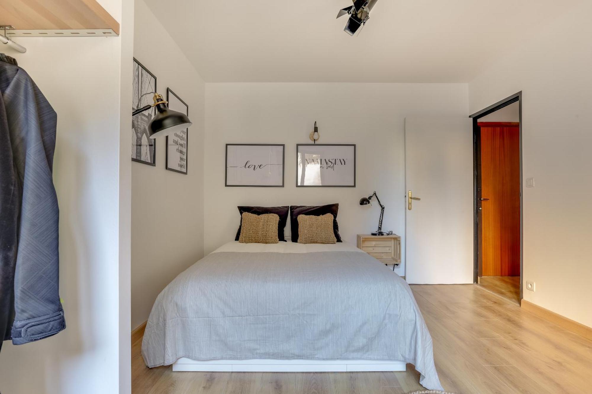 Suites Independantes Toutes Equipees Leopold Ou Carnot Nancy Exterior foto