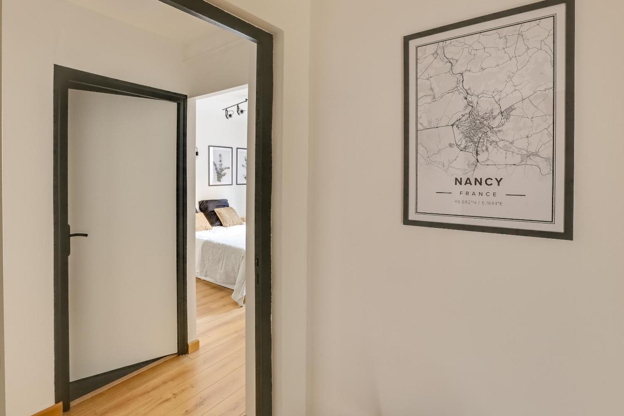 Suites Independantes Toutes Equipees Leopold Ou Carnot Nancy Exterior foto