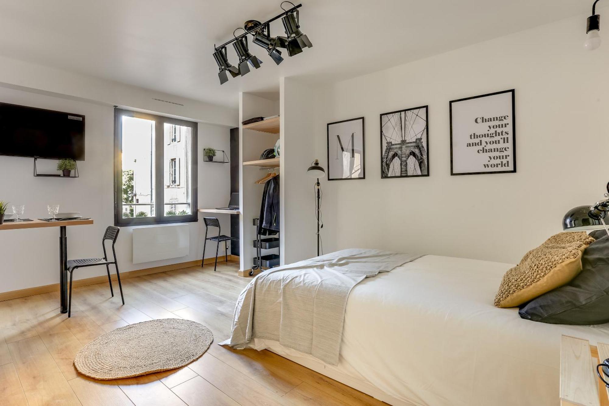 Suites Independantes Toutes Equipees Leopold Ou Carnot Nancy Exterior foto