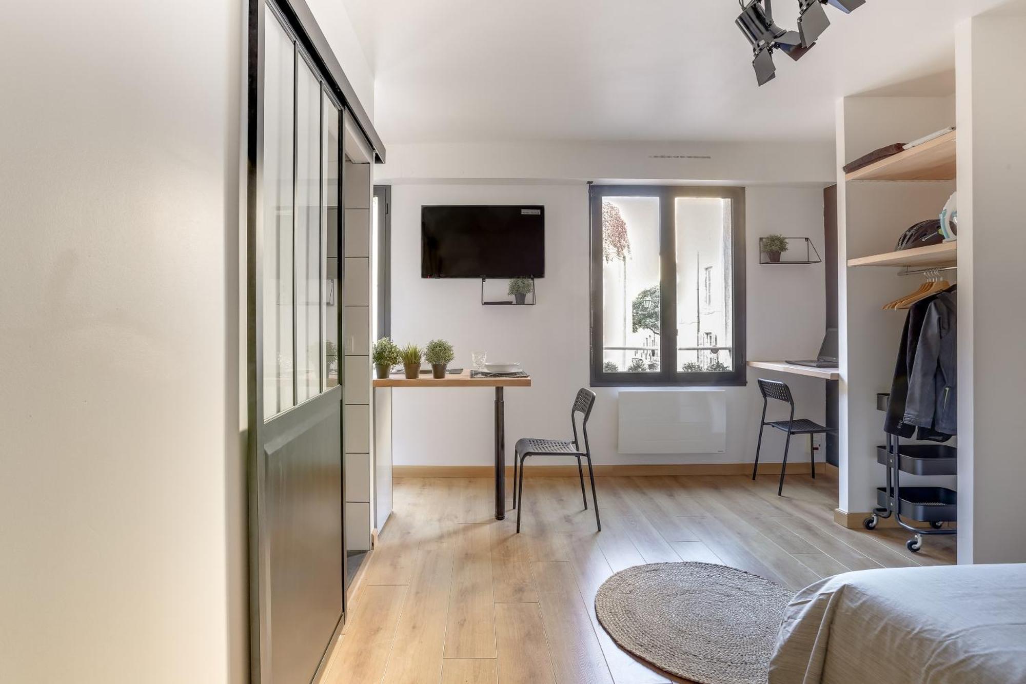 Suites Independantes Toutes Equipees Leopold Ou Carnot Nancy Exterior foto