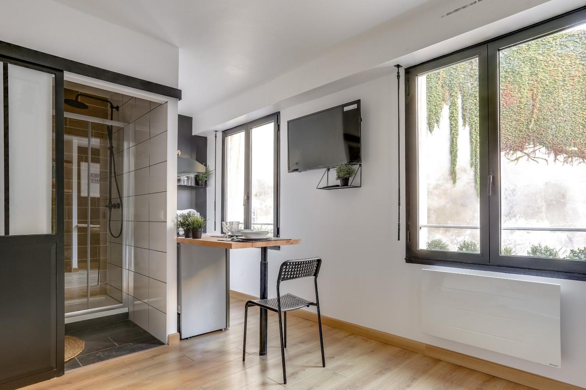 Suites Independantes Toutes Equipees Leopold Ou Carnot Nancy Exterior foto